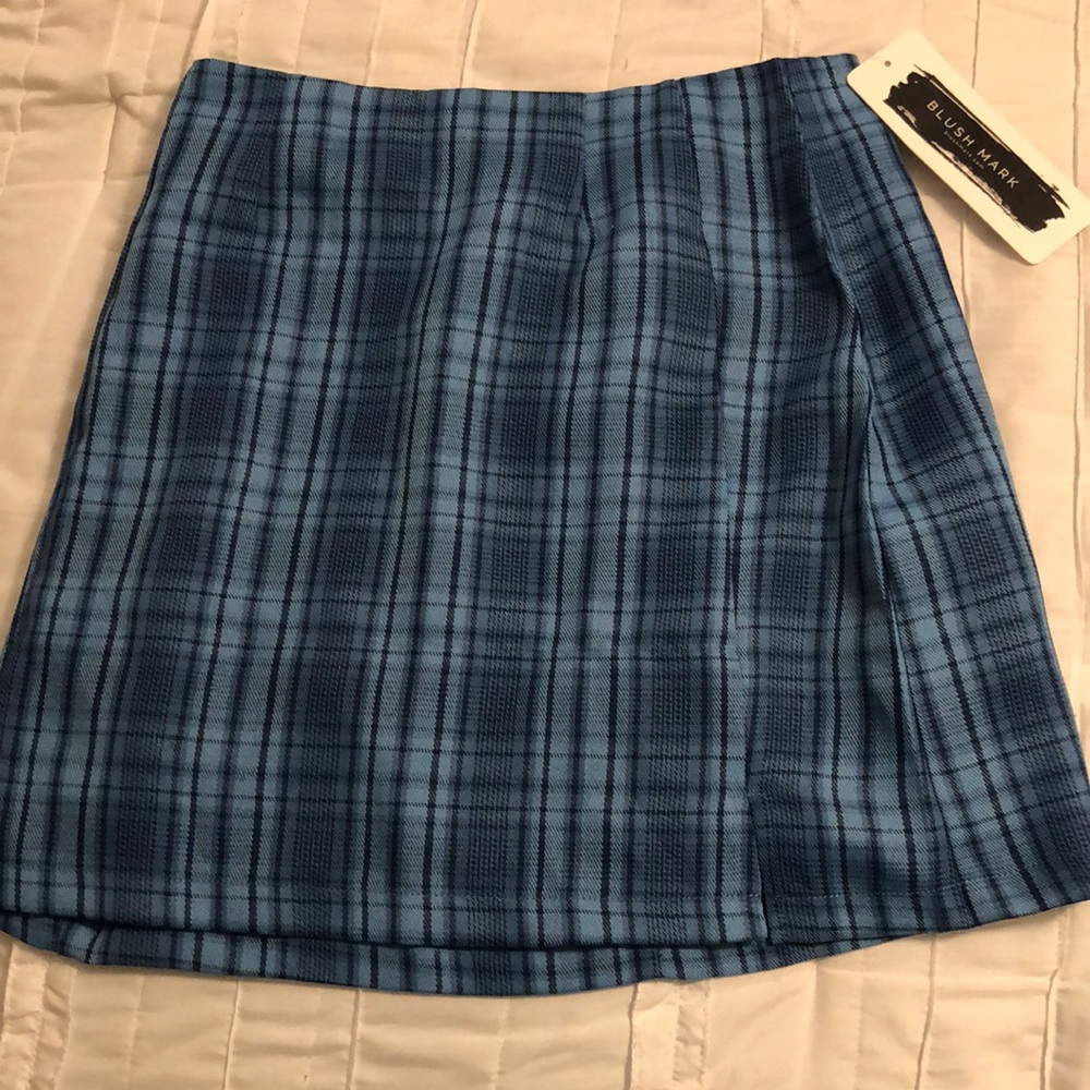 Plaid mini skirt